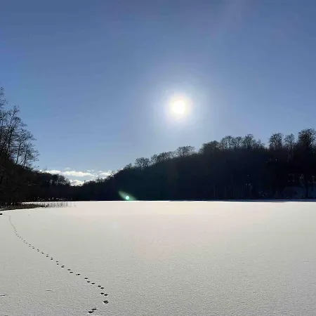 度假居 Haus Am See In Der Schaalsee Region *